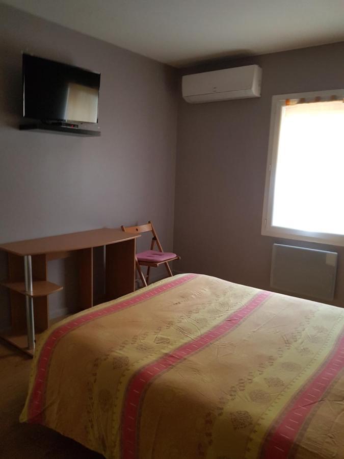 Appart B Tout Confort, Climatise Sur Coursan Exterior photo