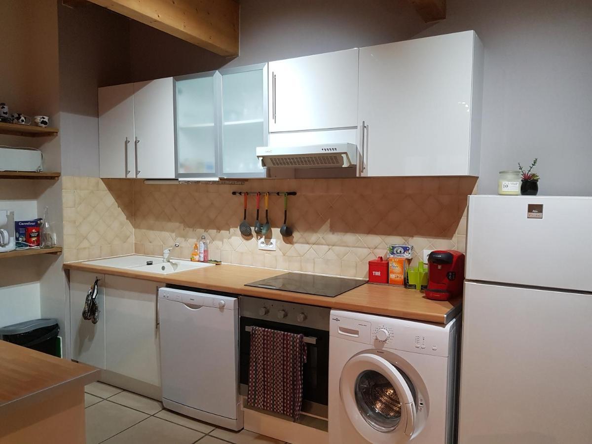 Appart B Tout Confort, Climatise Sur Coursan Exterior photo